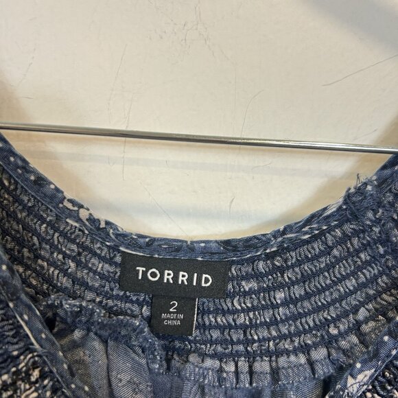 Torrid 2 2X Mini Chambray Puff Sleeve Smocked Dress - Picture 4 of 11